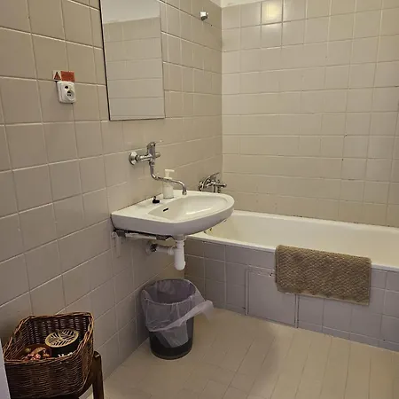 Na Kurtech Apartament *